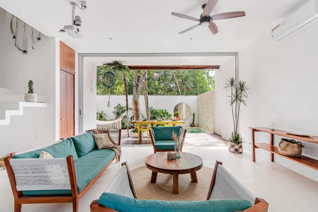 Villa Ujo 100 Mb Wifi 2 Private Pools *