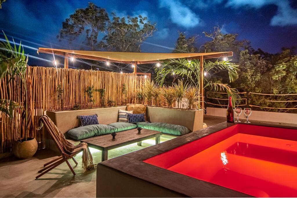 Ujo 100 Mb Wifi 2 Private Pools Villa