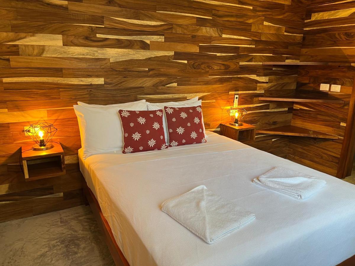 Hotel Little Gem La Veleta Tulum