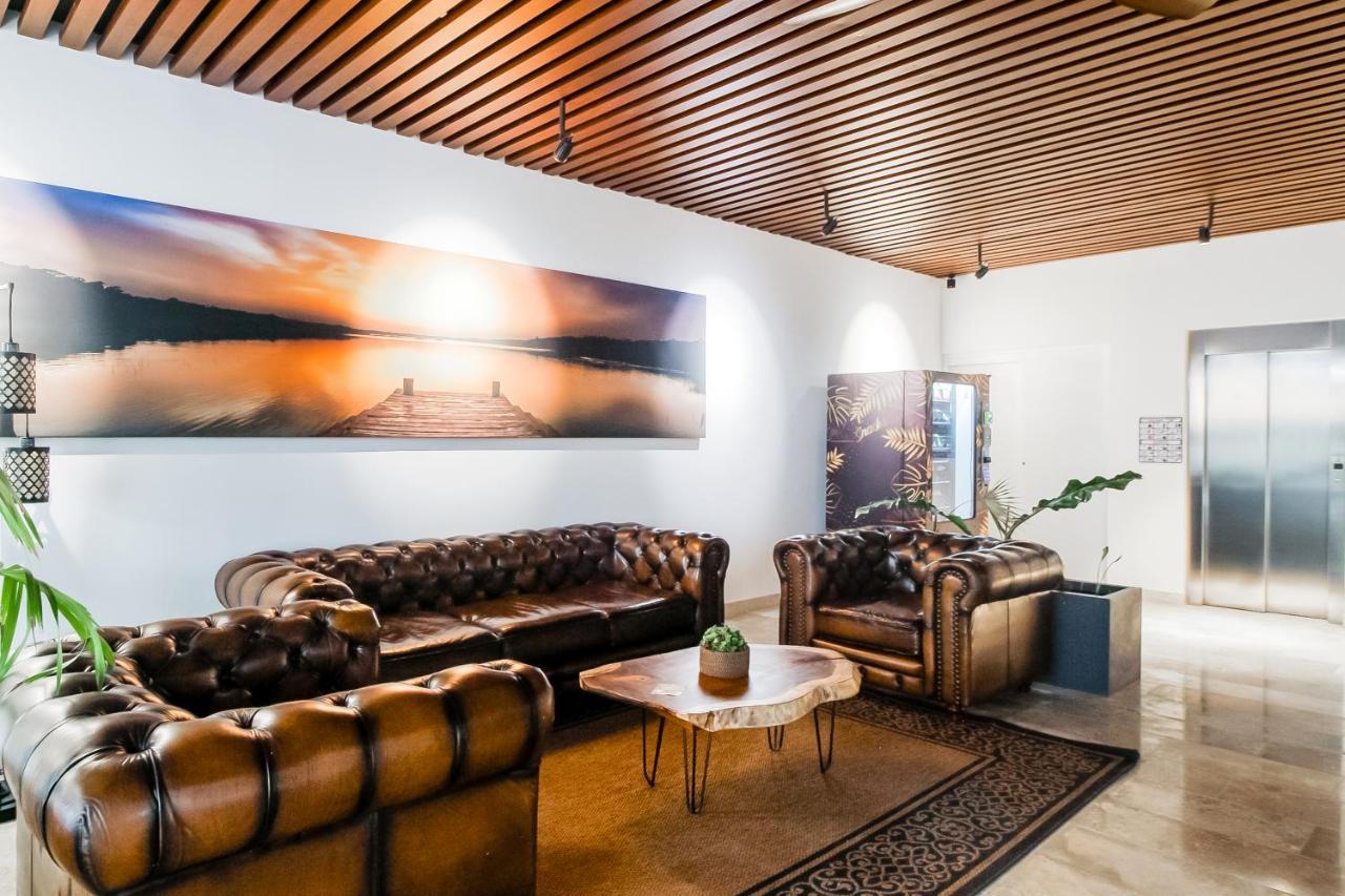 Viva 107-108 Apartment
