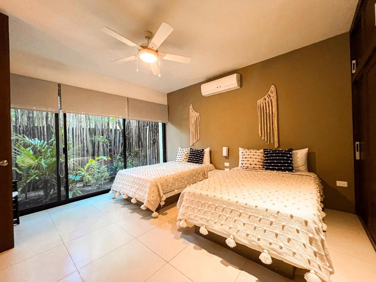 Orchid House Jungle Hotel