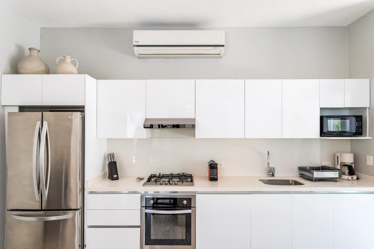 Ek'balam & Flamingo, Luxury Villas, Private Pool, Private Garden, Jacuzzi, 24h Security *