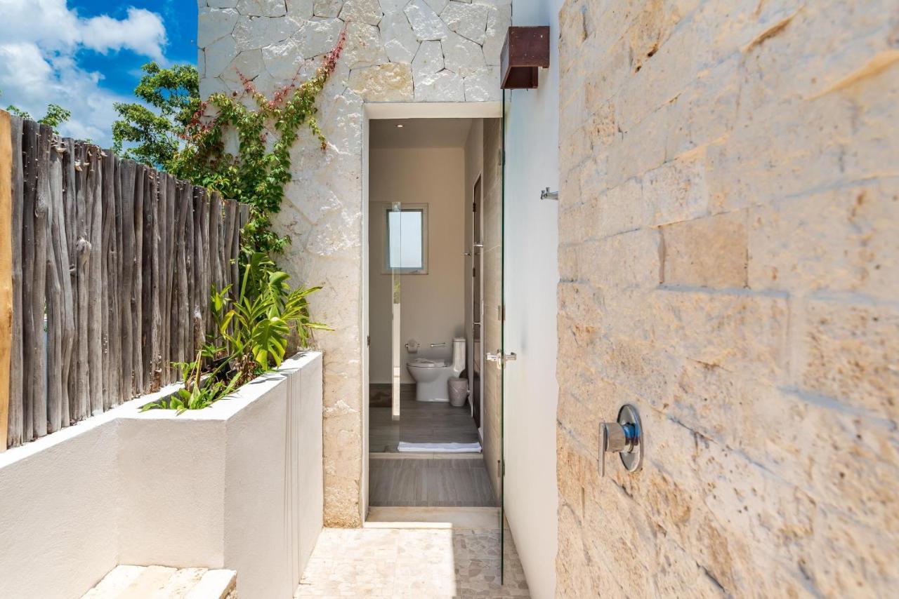 Villa Ek'balam & Flamingo, Luxury Villas, Private Pool, Private Garden, Jacuzzi, 24h Security Tulum