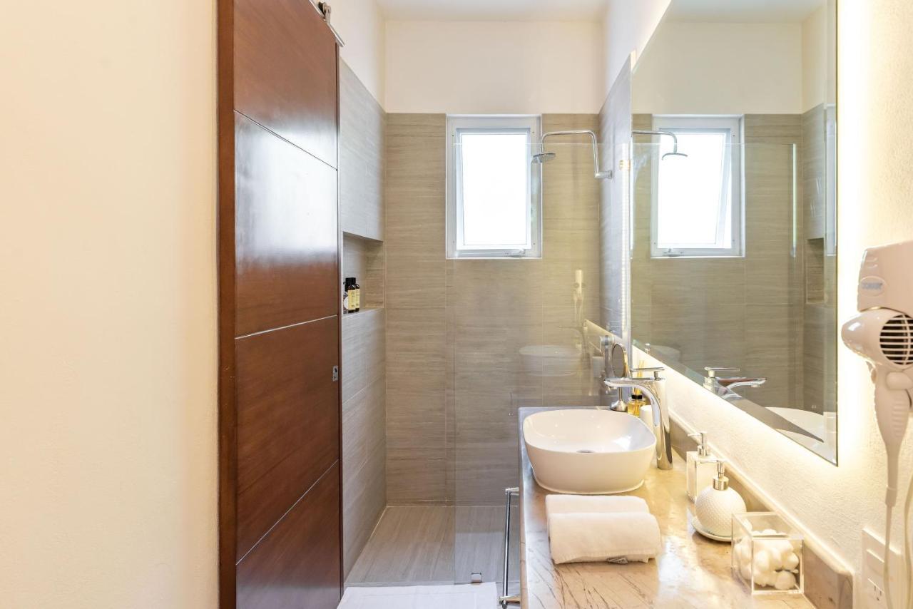 Ek'balam & Flamingo, Luxury Villas, Private Pool, Private Garden, Jacuzzi, 24h Security *