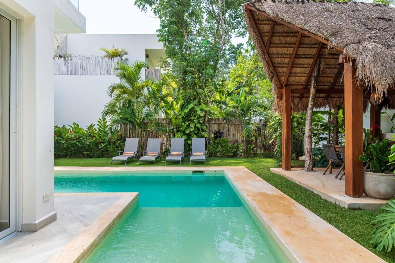 Ek'balam & Flamingo, Luxury Villas, Private Pool, Private Garden, Jacuzzi, 24h Security