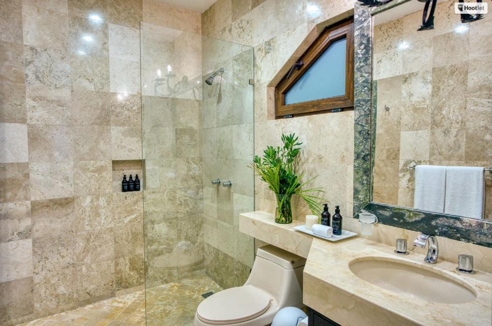 Сasa de vacaciones Mansion In Soliman Bay For 34 Guests!