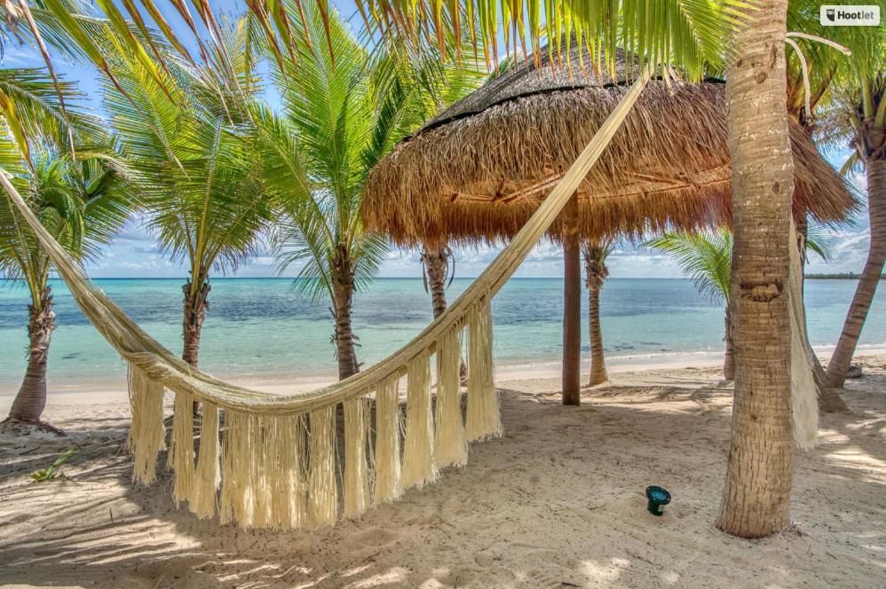 Mansion In Soliman Bay For 34 Guests! Сasa de vacaciones Tulum