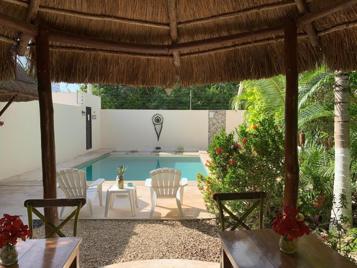 Tua Large Comfortable Pool Parking Space Tulum