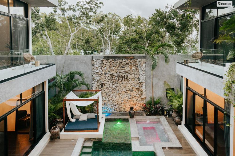 Kings Mansion For 26 Guests! *
