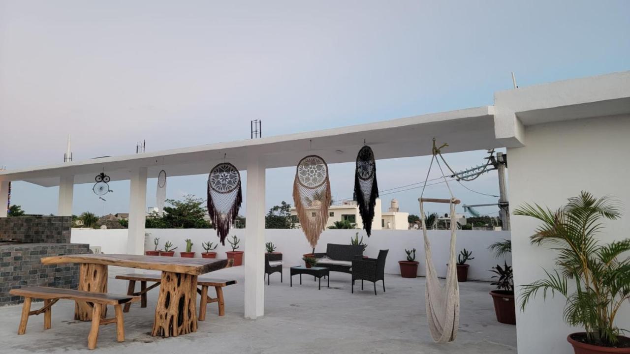 Casa Neptuno Homestay *
