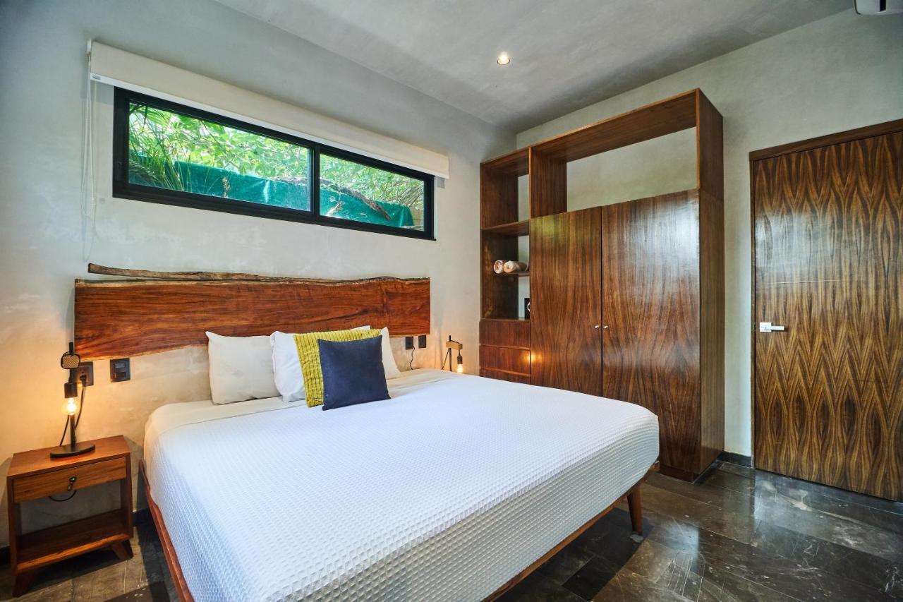 Elegant Trendy In With Infinity Pool, Breathtaking Jungle View & Bottle Of Wine Per