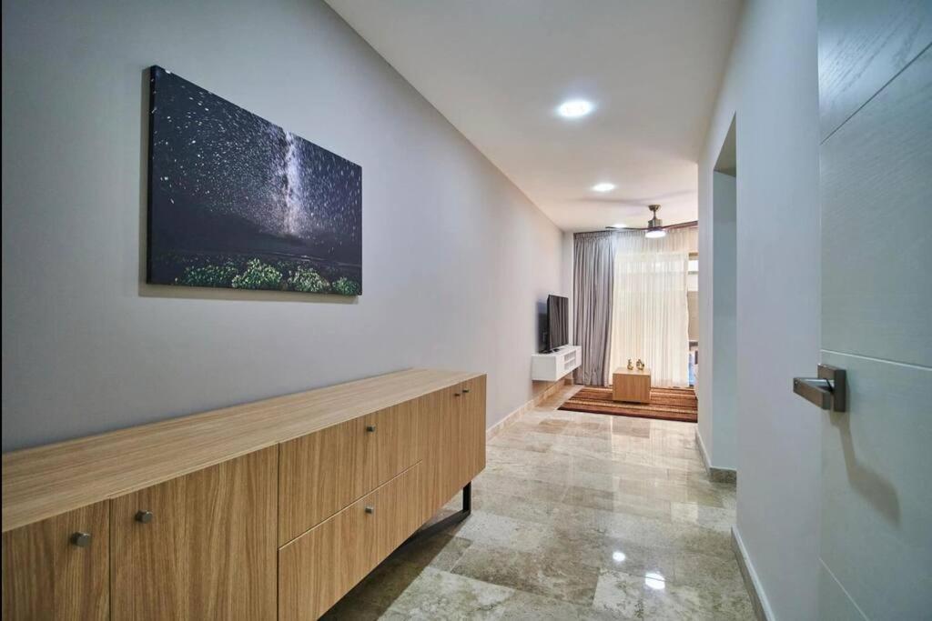 Sherlock - Swim Up & Gym & Club Access Apartment Tulum