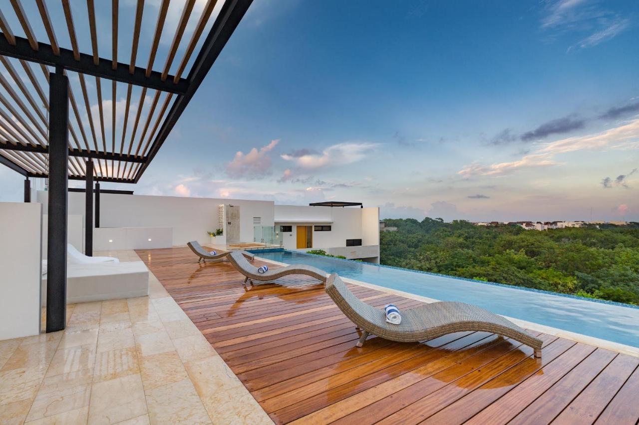 Infinity * Tulum