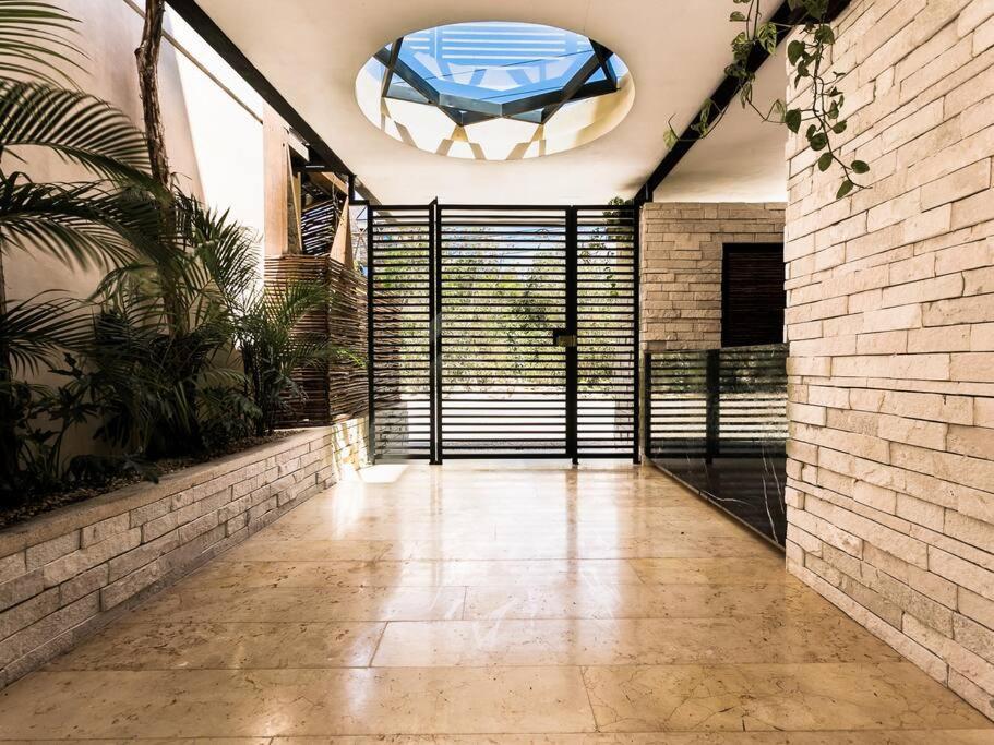 Beautiful 2 Bedroom In In Maha Apartment