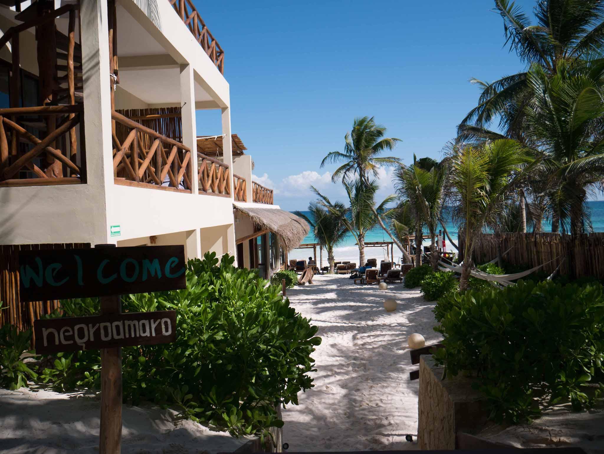 Dune Boutique Located At The Party Zone (adults Only) Hotel
