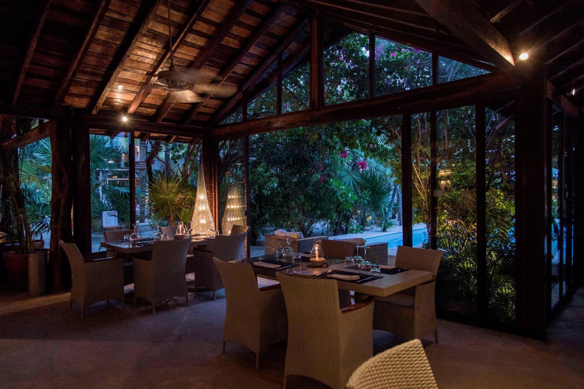 Hotel Jashita Hotel (Adults Only)