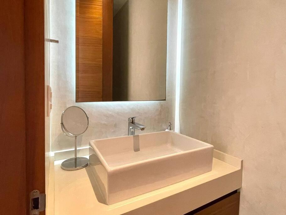 Central Park By Andiani Travel Apartment