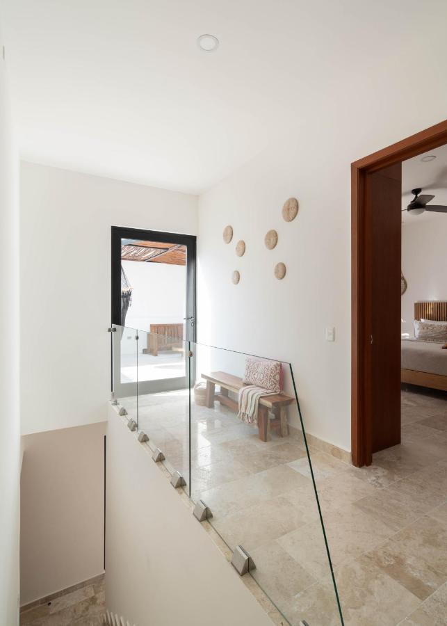 Cozy 3 Bedrooms Townhome-centrally Located-gated-wifi *