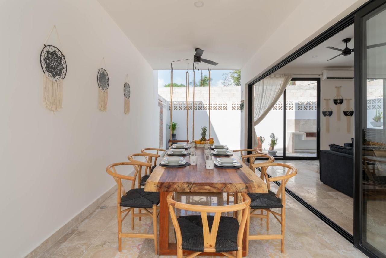 Cozy 3 Bedrooms Townhome-centrally Located-gated-wifi Apartment *