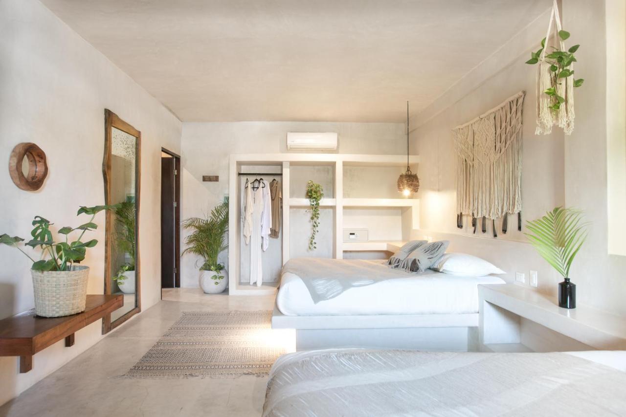 Townhouse By Amansala Hotel