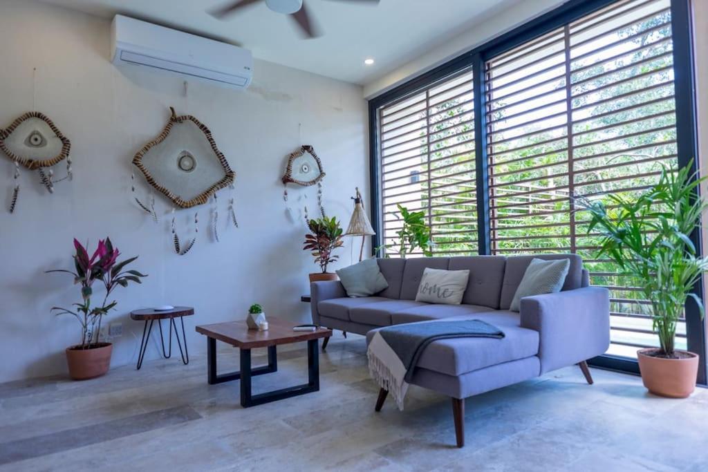 Exquisite Jungle W/private Pool! Apartment *