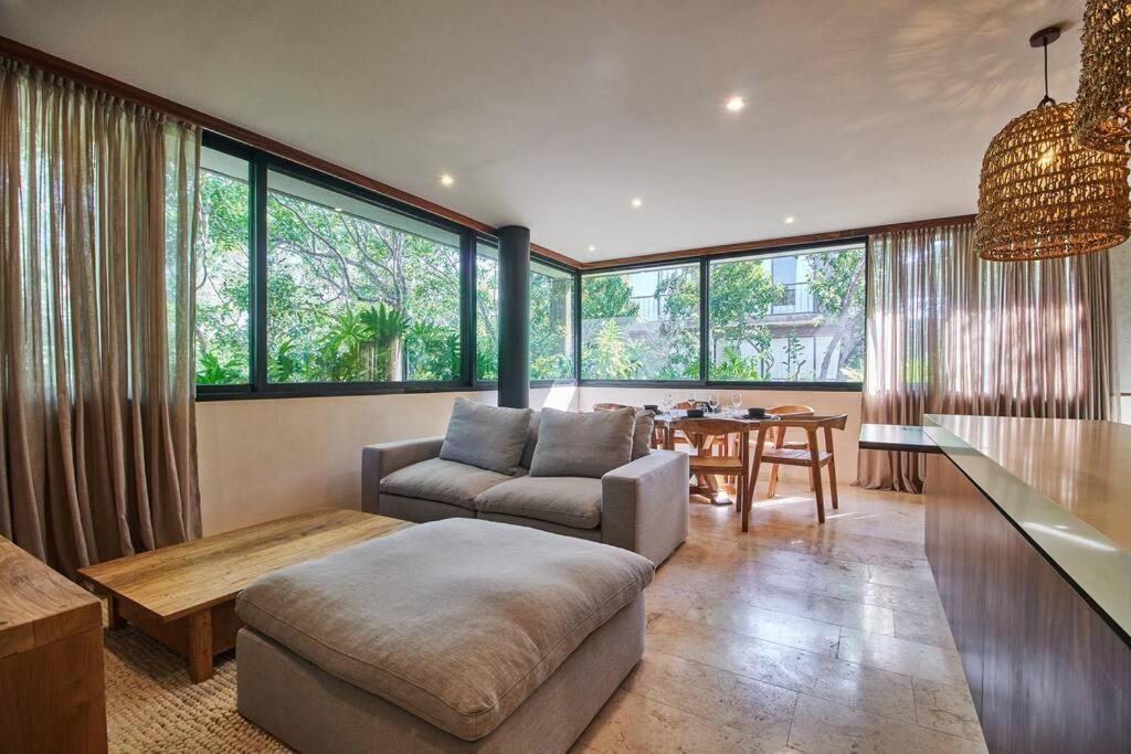 Nuuch Classy Ph W/ Private Pool/rooftop, Aldea Zama Apartment *