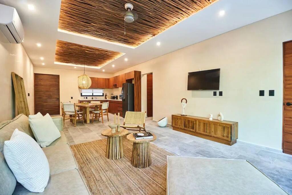 Magical Jacuzzi At Jungle 