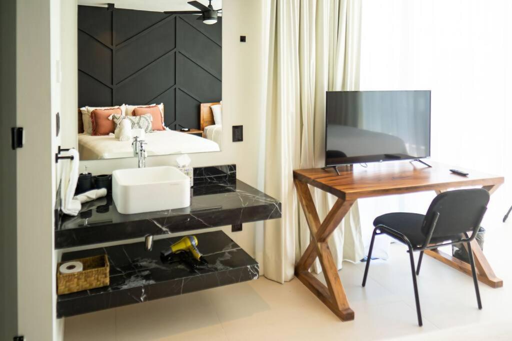 Villa Blanca Incredible 2br Villa/private Pool