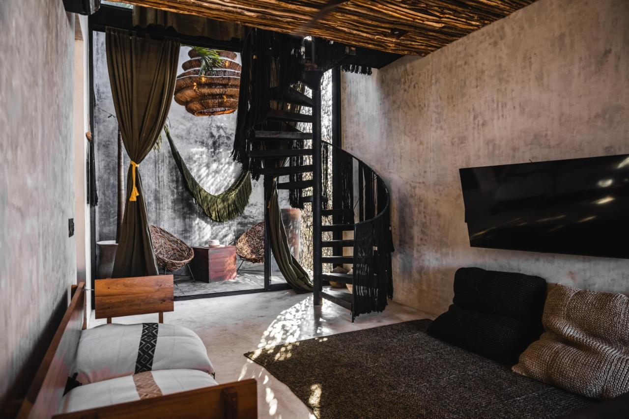 Esmeralda Boutique & Residences Hotel 4*