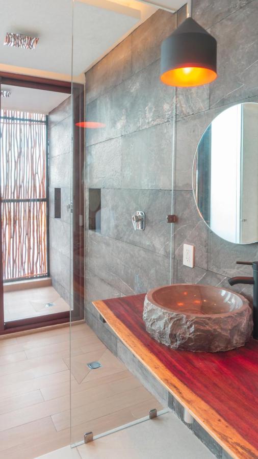 Adora Distinctive Residences