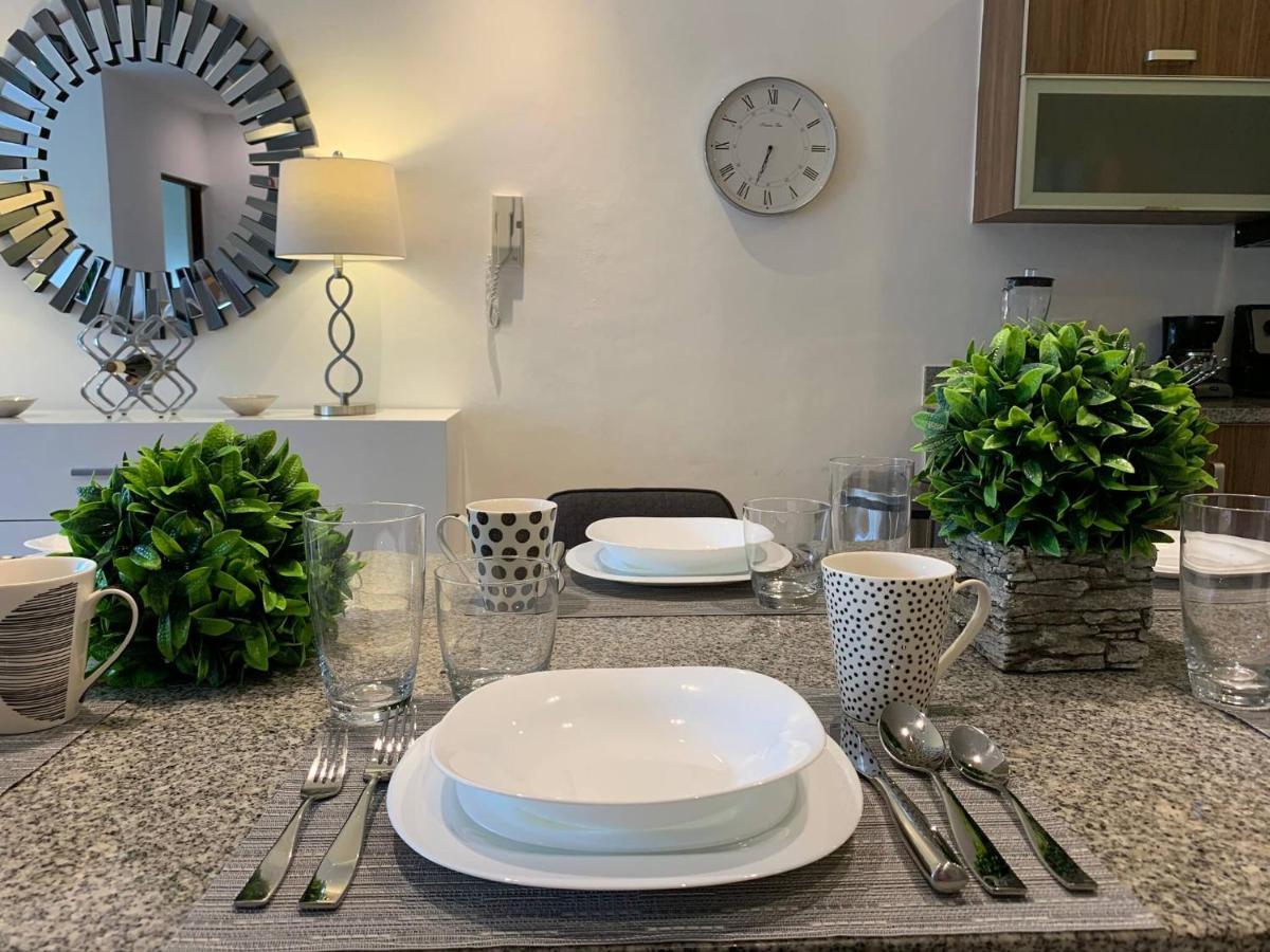 Sleeps 4-6-amazing 2 Bedroom Ph With Bbq Jacuzzi Tulum