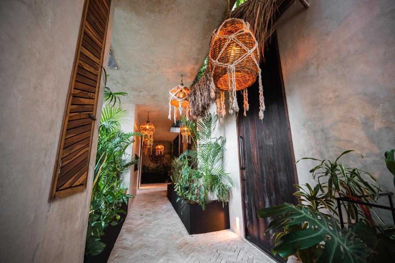 Hotel Esmeralda Boutique & Residences 4*