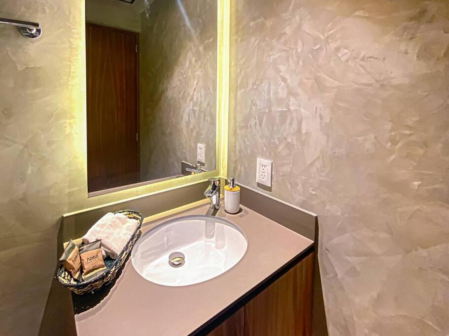 Apartment Amazing Ph Corazon / Private Pool *