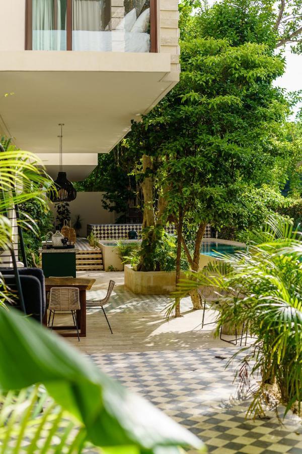 Apartment 204 Hidden Gem In The Heart Of W/ Huge Private Terrace And Pool For 6 Pax