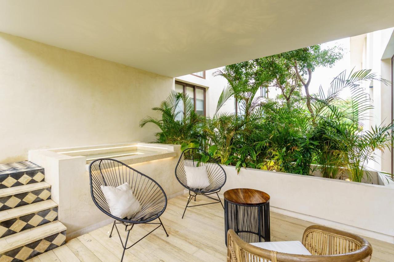 204 Hidden Gem In The Heart Of W/ Huge Private Terrace And Pool For 6 Pax Apartment *