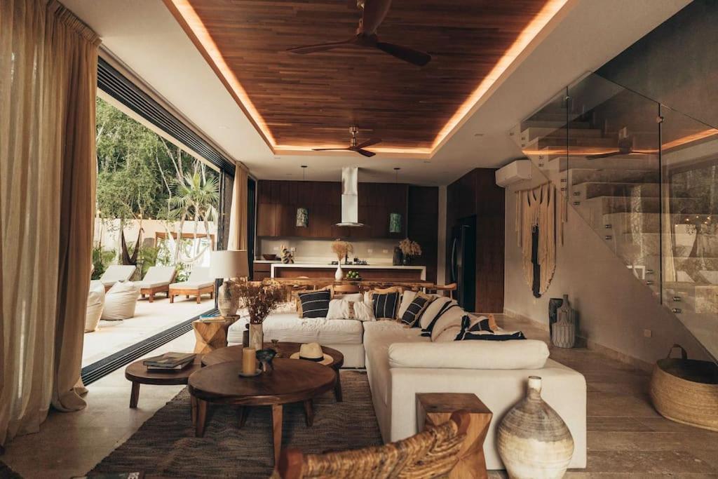 Illume - A Place Beyond Magic *