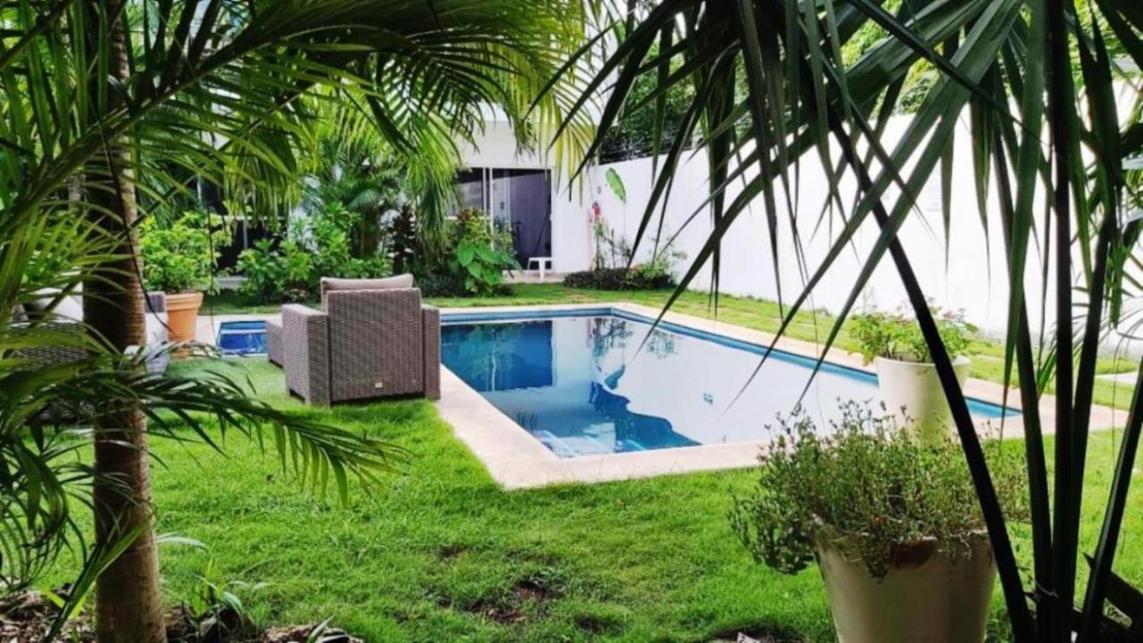 Casa Mtl *
