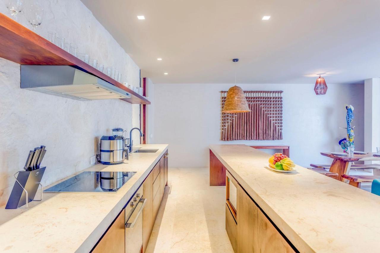 Gorgeous Flowy Space With Wrap-around Private Pool