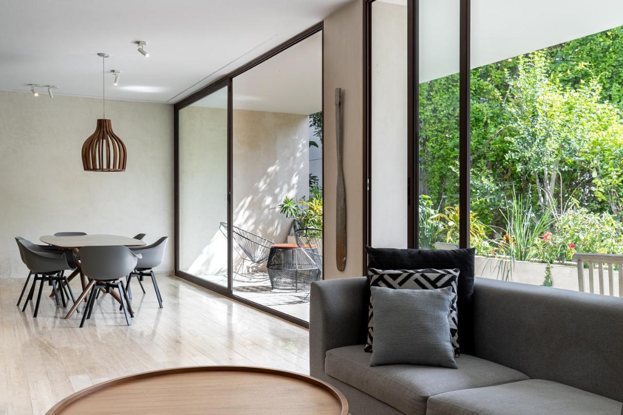 204 Hidden Gem In The Heart Of W/ Huge Private Terrace And Pool For 6 Pax Apartment