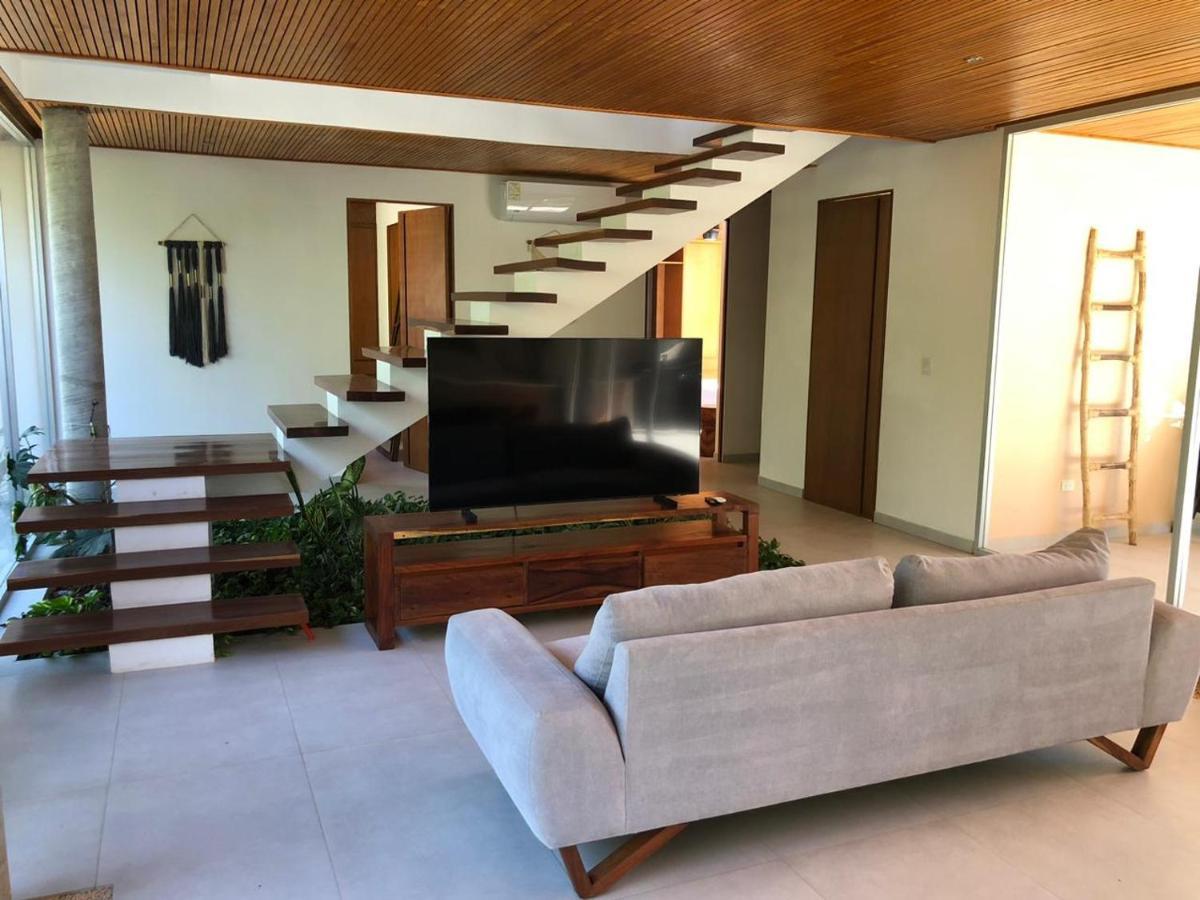 Villa 11br I Hacienda Zalama *