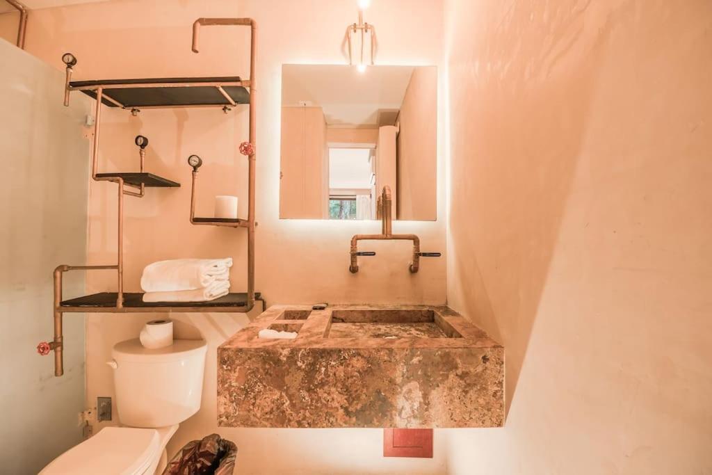 Retreat-3br Luxury Condo-private Pool Holiday home