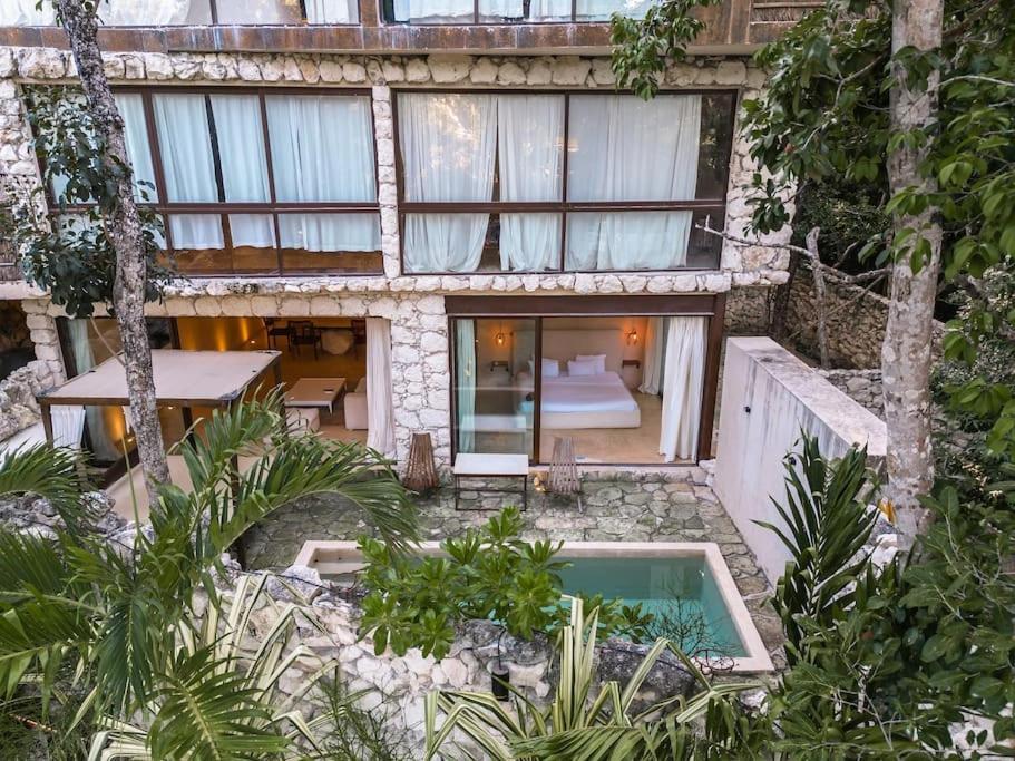 Retreat-3br Luxury Condo-private Pool *