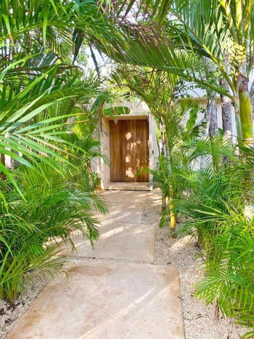Casa Areca: Award-winning Architectural With Concierge Villa Tulum