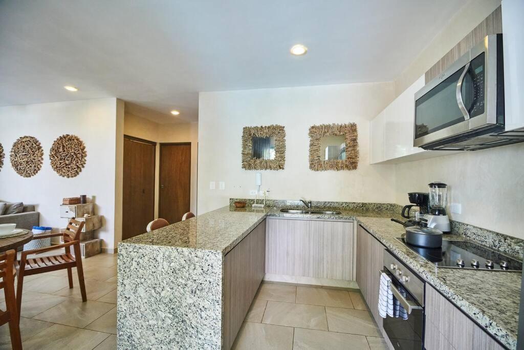 Carmela 101 Comfy&cozy 2br With Location *