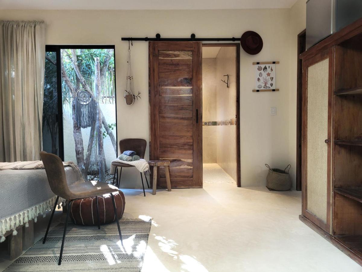 The Secret Garden Apartment