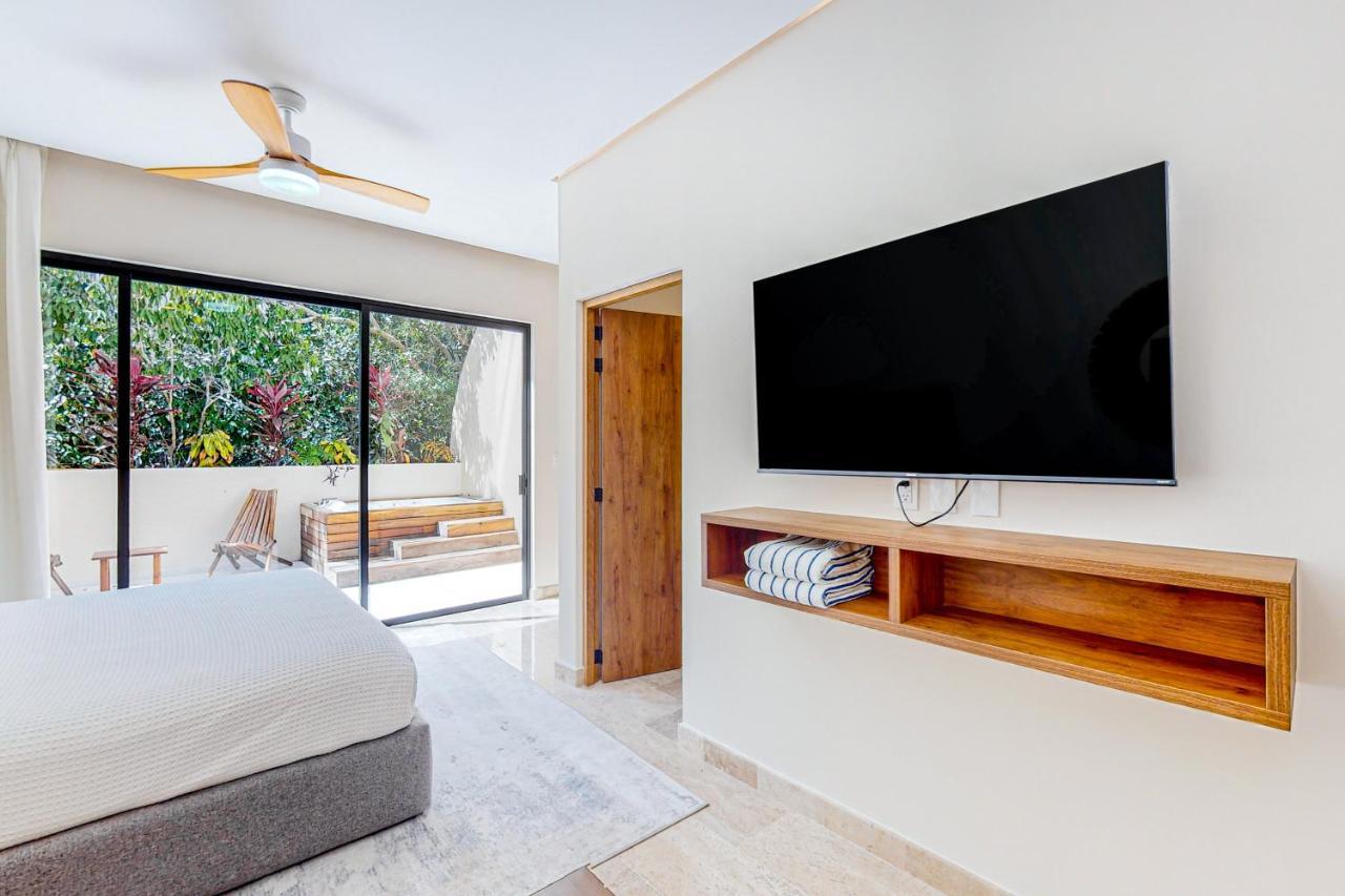 Apartment Giada Towers, Unit 102 *