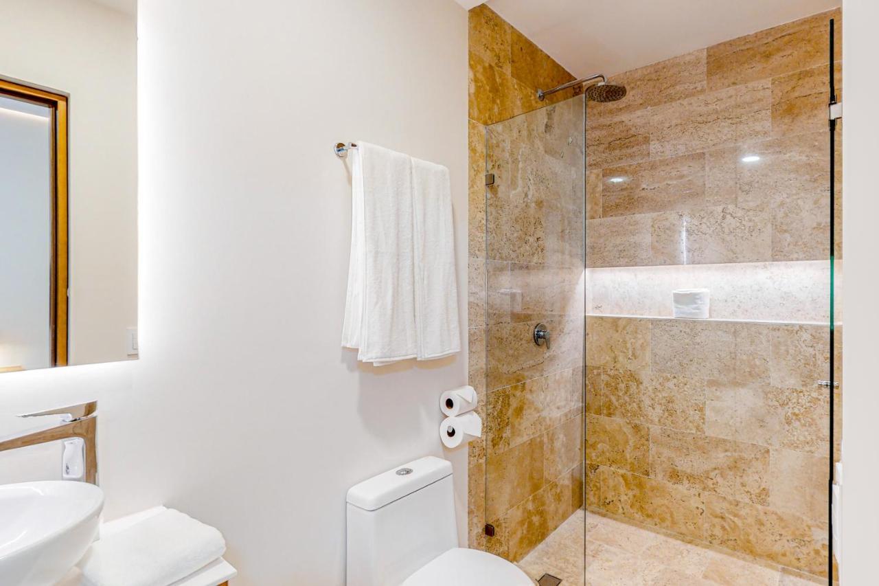 Giada Towers, Unit 102