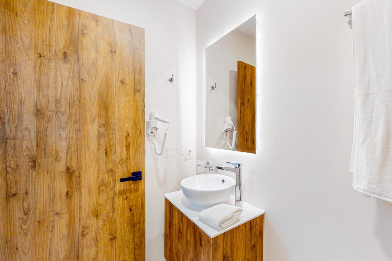 Giada Towers, Unit 102 Apartment Tulum