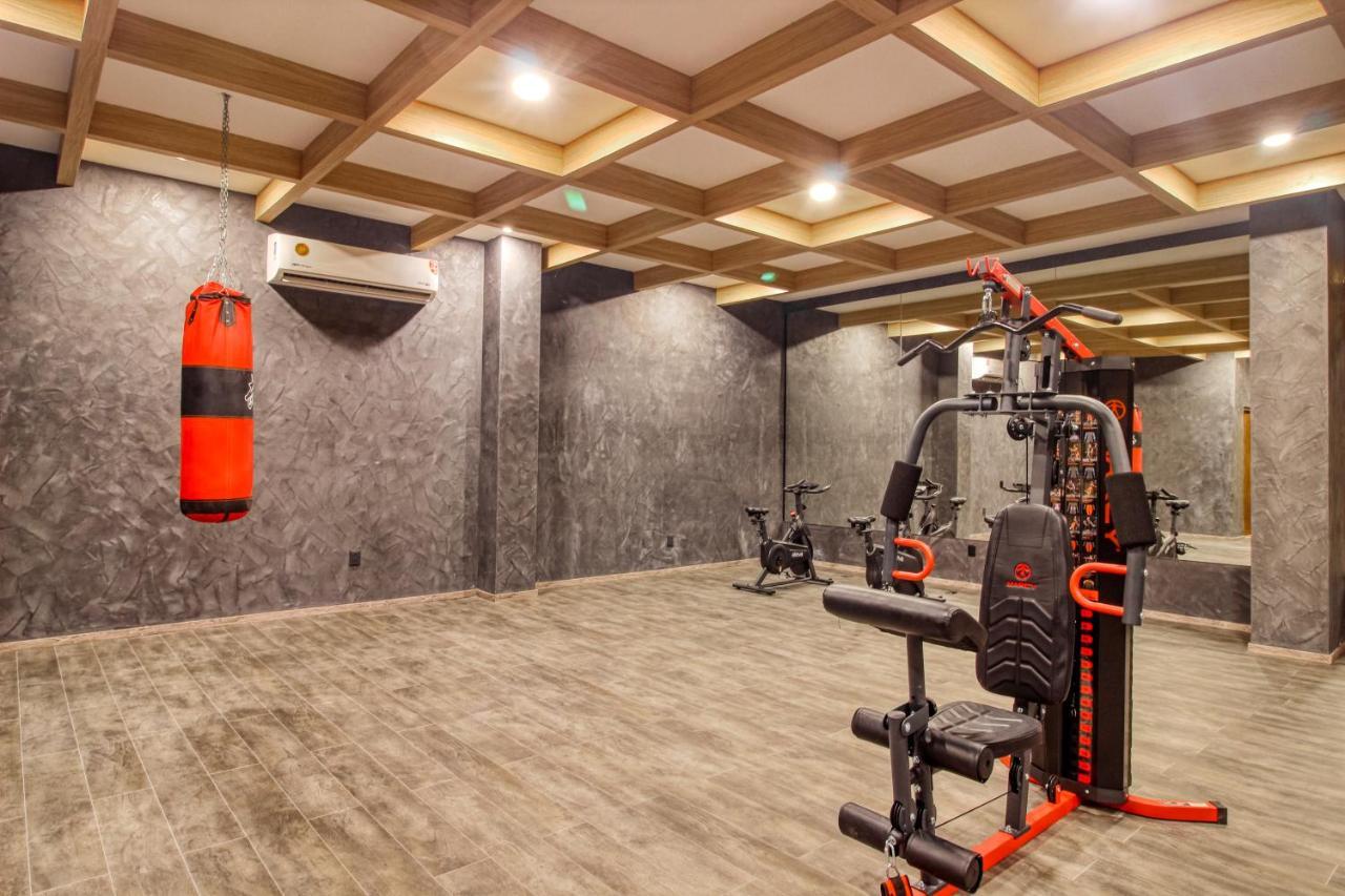 Giada Towers, Unit 102 Apartment *