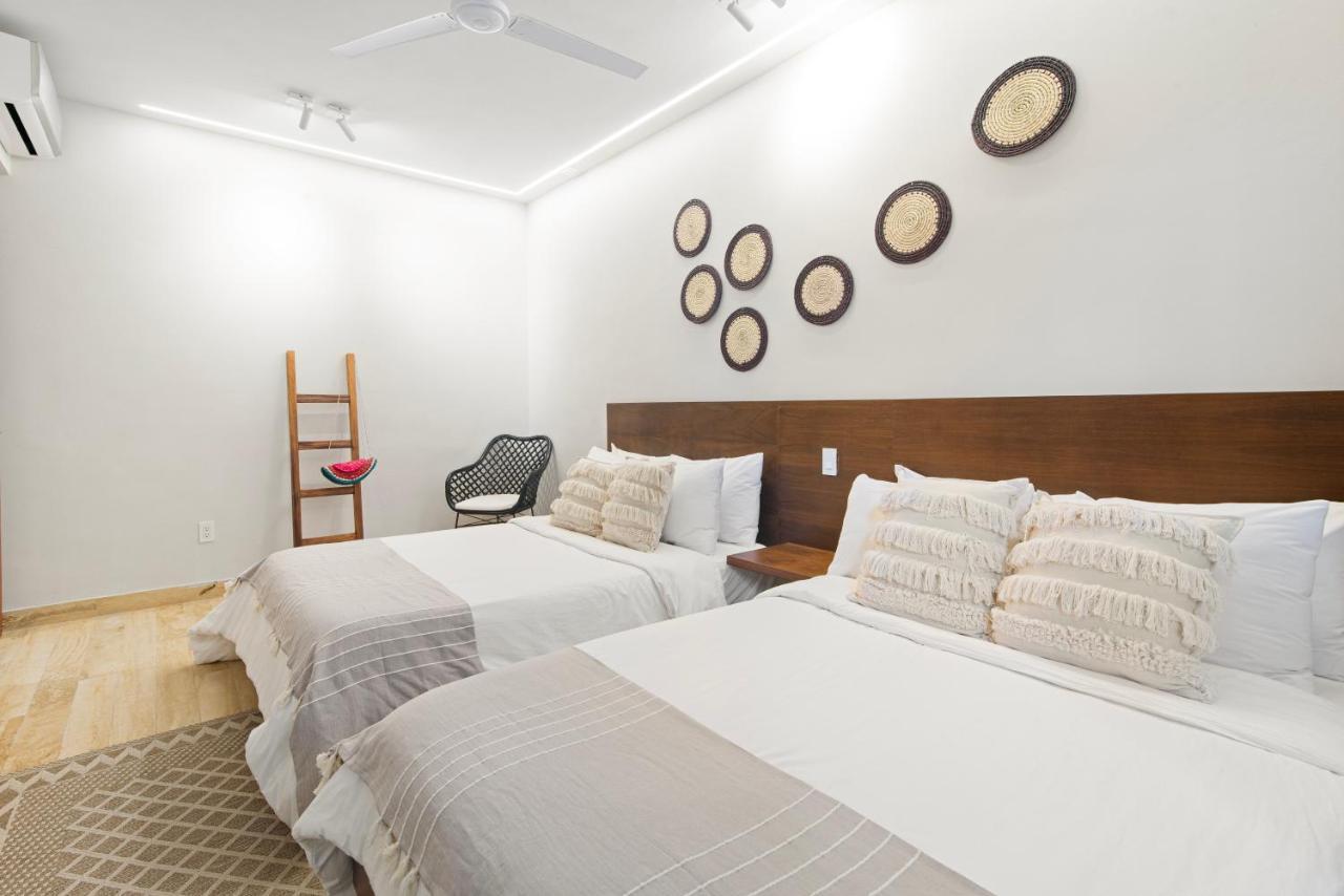 107 Beautiful Terrace & Private Pool Apartment